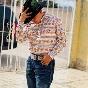 Meet your Posher, Adan